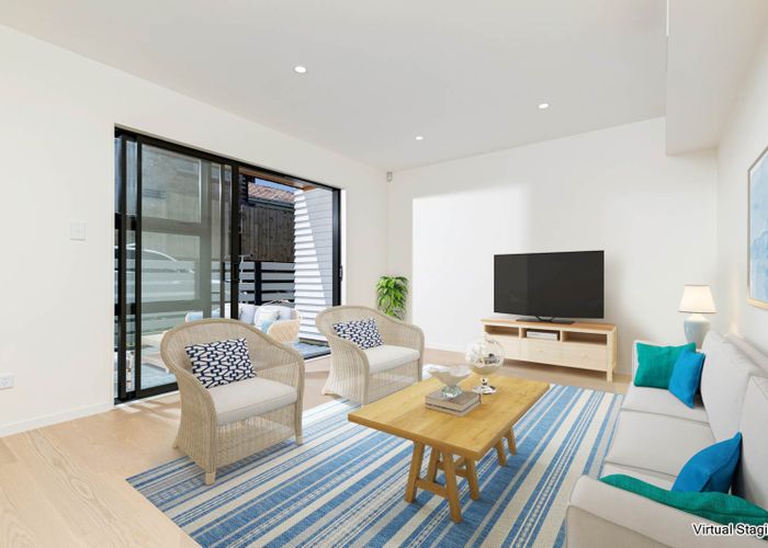  at 14C Howard Road, Northcote, Auckland