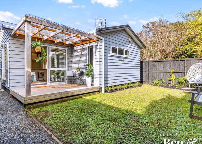  at 3/9 Lavas Place, Mount Wellington, Auckland