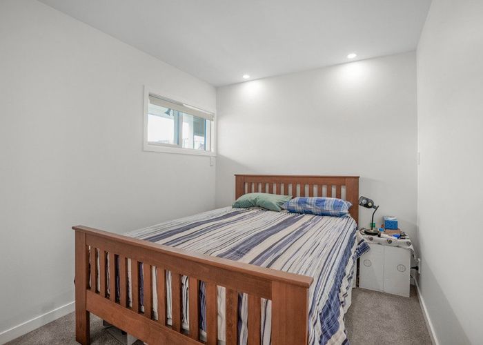  at 40E Cuba Street, Petone, Lower Hutt, Wellington