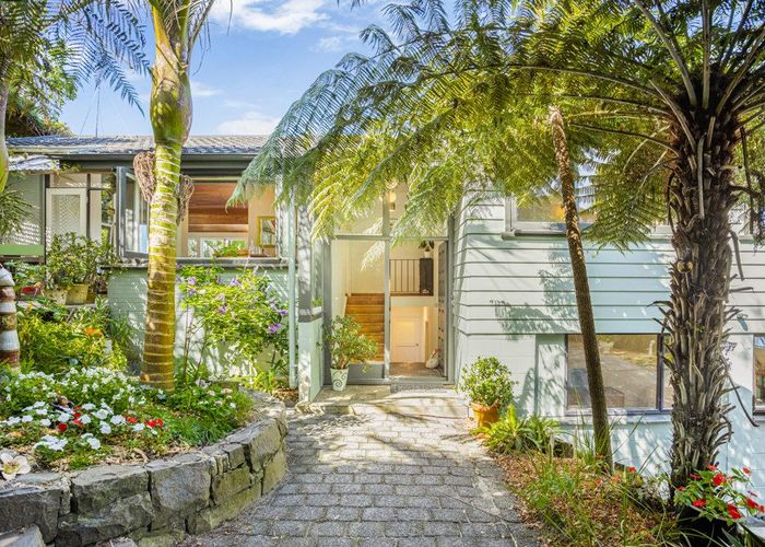  at 62 Tainui Road, Titirangi, Waitakere City, Auckland