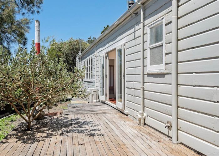  at 554C Swanson Road, Ranui, Waitakere City, Auckland