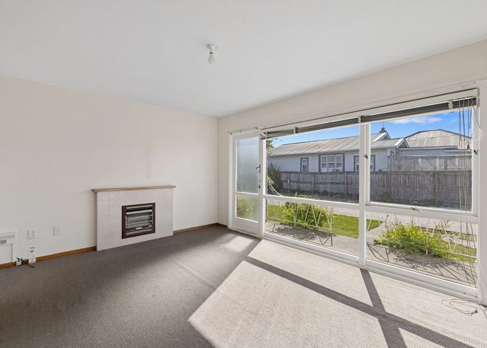  at 2/14 Whiteleigh Ave, Addington, Christchurch City, Canterbury