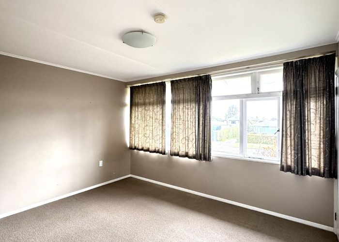  at 53 Tawa Crescent, Manurewa, Manukau City, Auckland