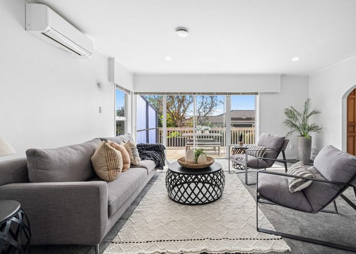  at 61 Advene Road, Cockle Bay, Auckland