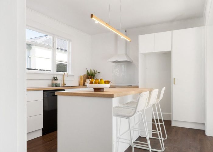  at 42 Randolph Street, Woolston, Christchurch City, Canterbury