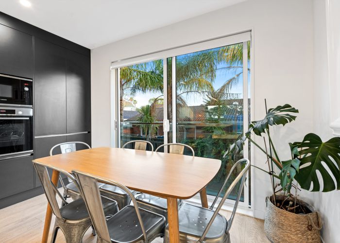  at 3/4 Jutland Road, Hauraki, North Shore City, Auckland