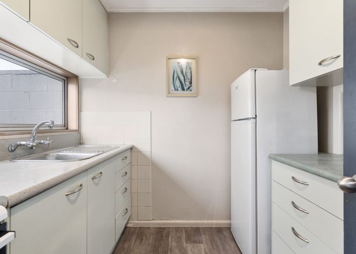  at 20b Fairfield Avenue, Addington, Christchurch City, Canterbury