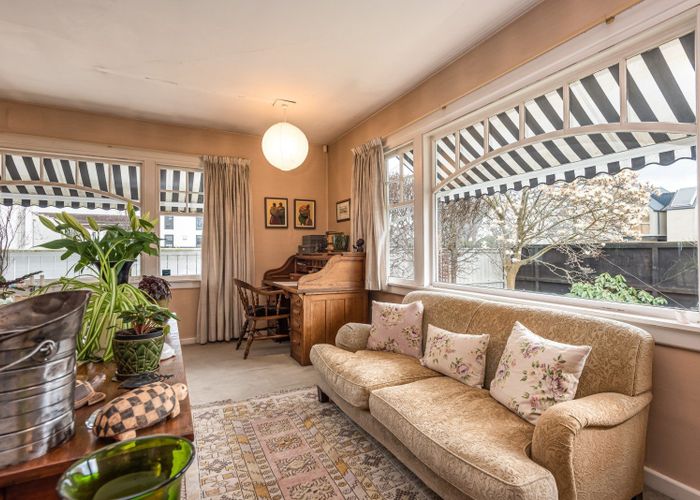  at 14 Church Lane, Merivale, Christchurch