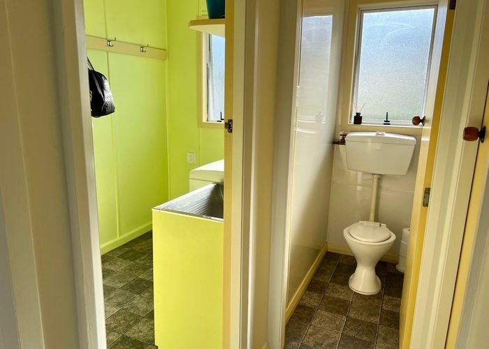  at 62 Mcgill Street, Waimangaroa, Westport