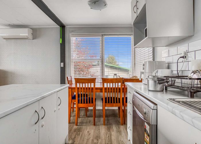  at 72 Mallard Drive, Selwyn Heights, Rotorua