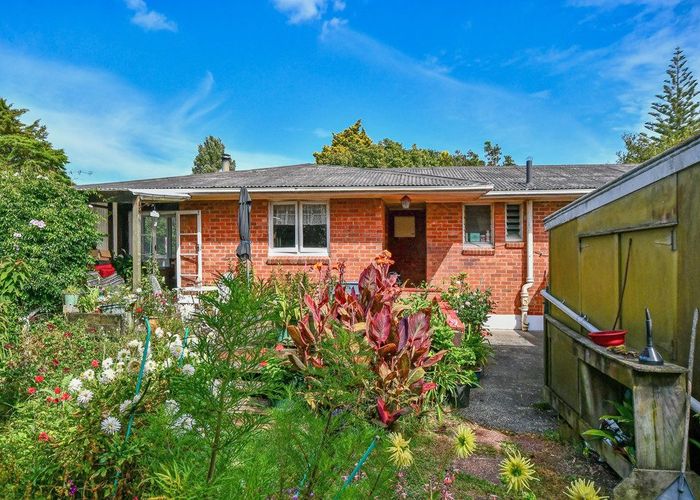  at 19 Blanes Road, Weymouth, Manukau City, Auckland