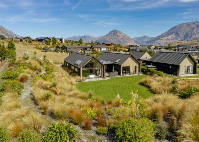  at 3 Chimney Lane, Jacks Point, Queenstown-Lakes, Otago