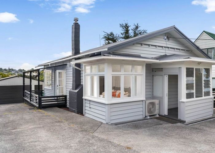  at 40 Ambler Avenue, Glen Eden, Auckland