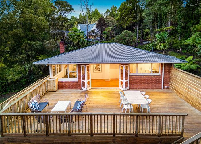  at 208 Forest Hill Road, Waiatarua, Waitakere City, Auckland