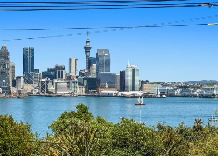  at 3/140 Calliope Road, Devonport, North Shore City, Auckland