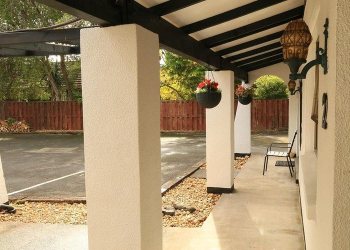  at 407 Great South Road, Papakura, Papakura, Auckland