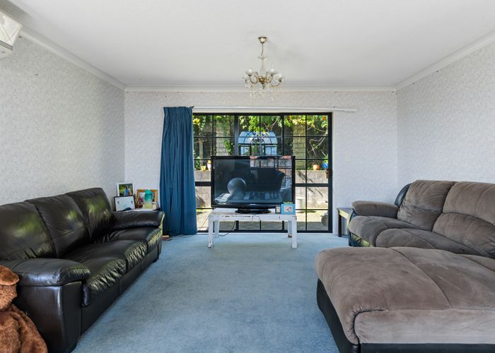  at 14 Tironui Terrace, Western Heights, Hamilton