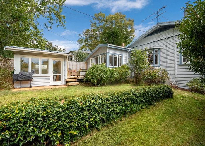  at 12 Glade Lane, Birkenhead, North Shore City, Auckland