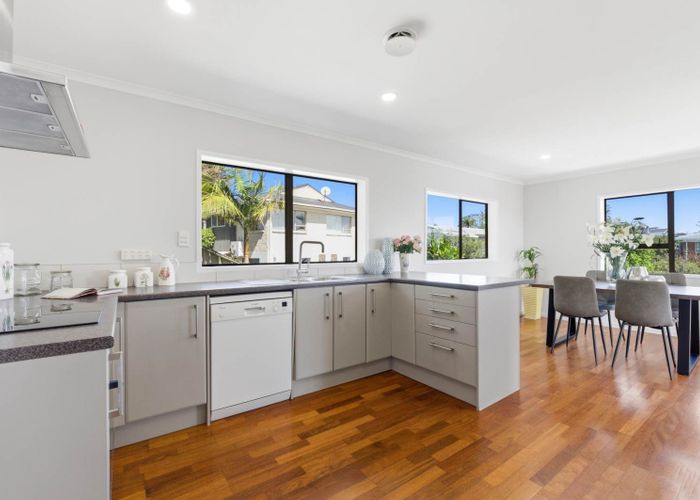  at 67 and 67A O'Halloran Road, Howick, Manukau City, Auckland