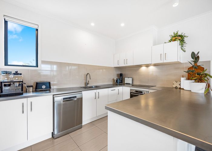  at 15A Ruawai Road, Mount Wellington, Auckland City, Auckland