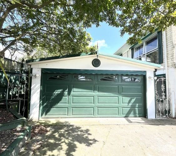  at 27 Mirrabooka Avenue, Botany Downs, Manukau City, Auckland