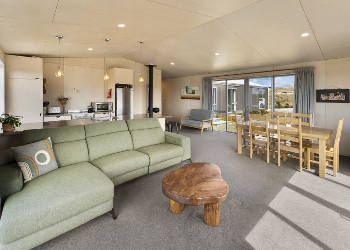 at 90 Tiro Kina Road, Tasman