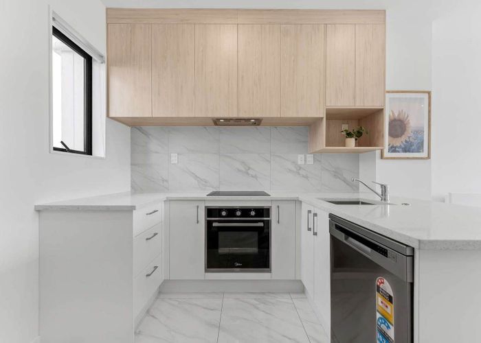  at 96C Walmsley Road, Favona, Auckland