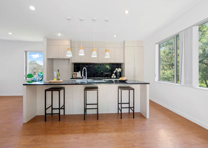  at 102 Tiriwa Drive, Massey, Auckland