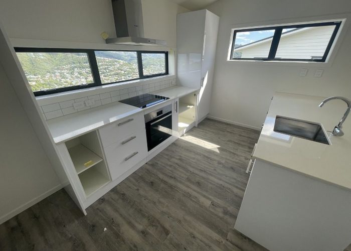  at 5/18a Cathie Place, Karori, Wellington, Wellington
