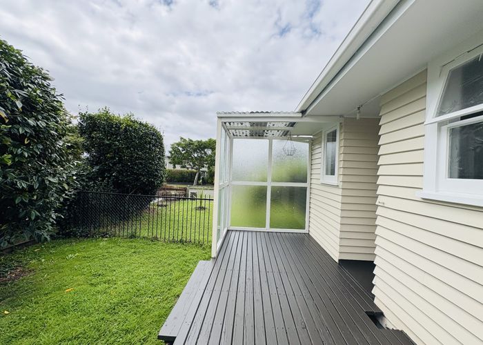  at 80 Wikiriwhi Cres, West End, Palmerston North, Manawatu / Whanganui