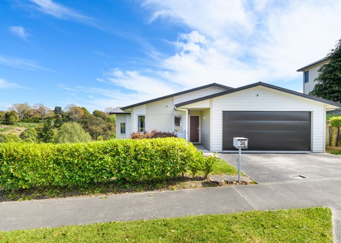  at 34 Ruapehu Drive, Fitzherbert, Palmerston North