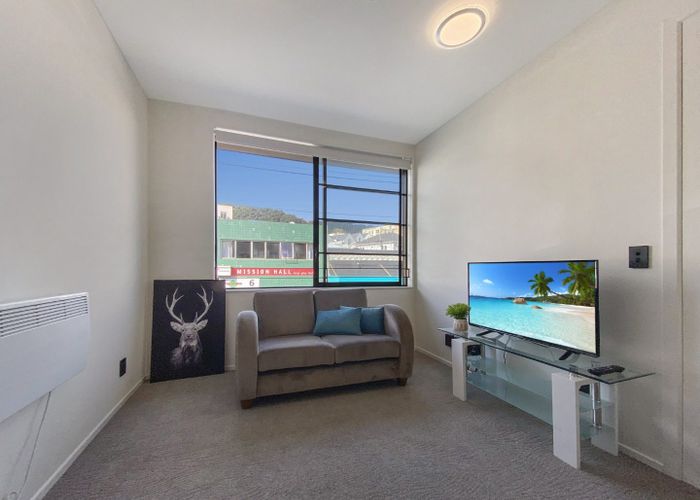  at 102A/3 Roxburgh Street, Mount Victoria, Wellington, Wellington