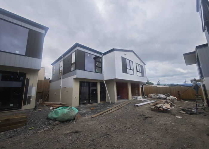  at 1-8/9 Kaikoura Street, Henderson, Waitakere City, Auckland