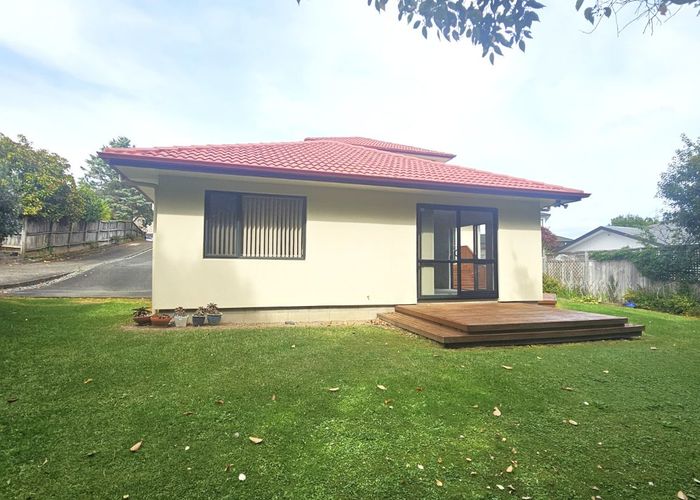  at 15 Summerfield Lane, Albany, North Shore City, Auckland