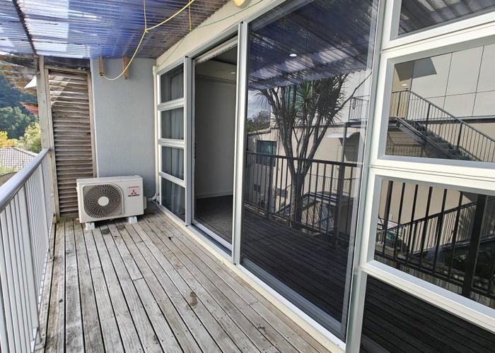  at 241R Rosedale Road, Albany, North Shore City, Auckland