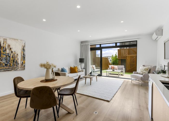  at 9 Hudson Bay Road, Hobsonville, Waitakere City, Auckland