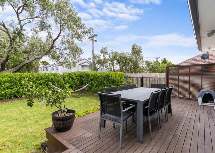  at 38 Tamatea Avenue, Point England, Auckland