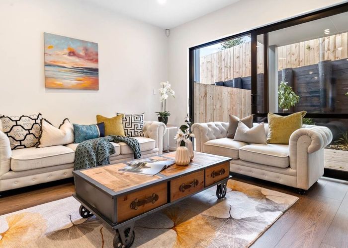  at 3/2 Chapman Road, Te Atatū Peninsula, Auckland