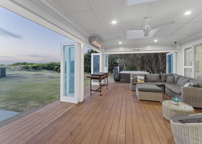  at 10 Mariri Place, Waitarere Beach, Levin