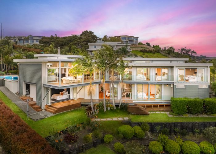  at 21 Schopolo Place, Schnapper Rock, North Shore City, Auckland