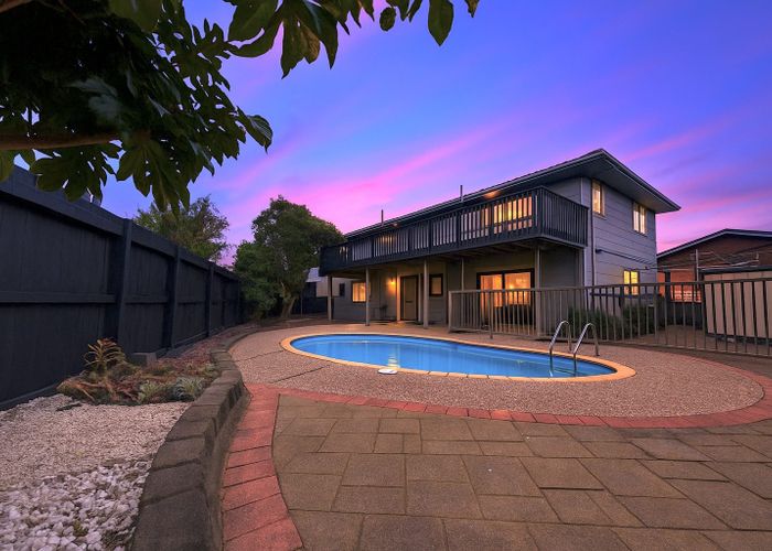  at 141 West Harbour Drive, West Harbour, Waitakere City, Auckland