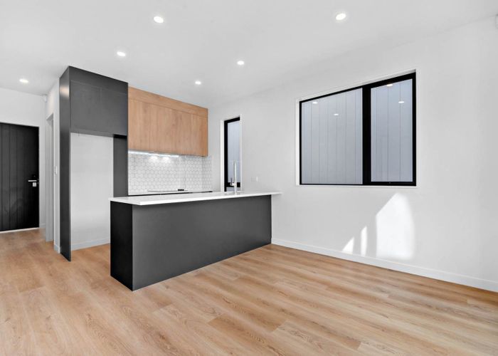  at 10C Serjeant Street, Henderson, Waitakere City, Auckland