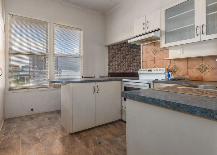  at 74 Koputara Road, Himatangi Beach, Foxton