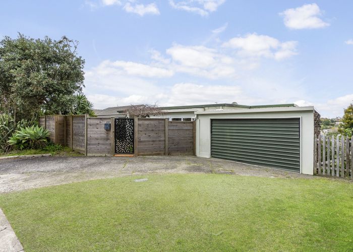  at 208 Glamorgan Drive, Torbay, North Shore City, Auckland