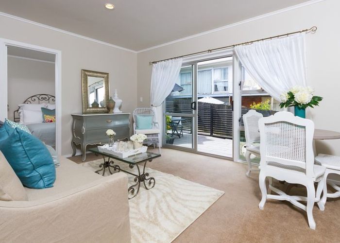  at 1/48 Gowing Drive, Meadowbank, Auckland City, Auckland