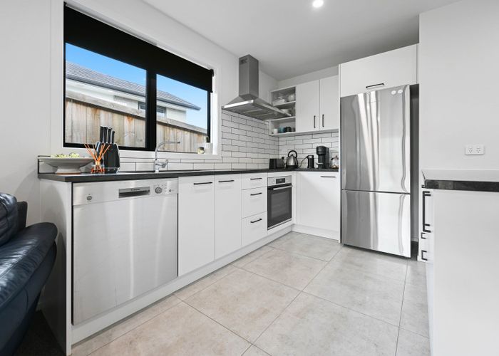  at 1/16 Maanihi Drive, Rototuna North, Hamilton