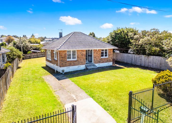  at 80 Mcannalley Street, Manurewa East, Manukau City, Auckland