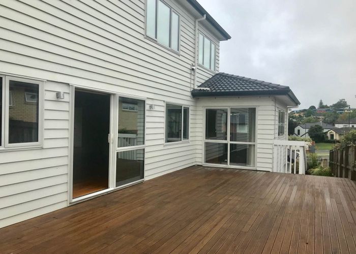  at 4 Ballyboe Place, Pinehill, North Shore City, Auckland