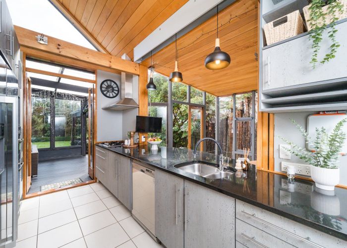  at 69B Te Awe Awe Street, Hokowhitu, Palmerston North, Manawatu / Whanganui