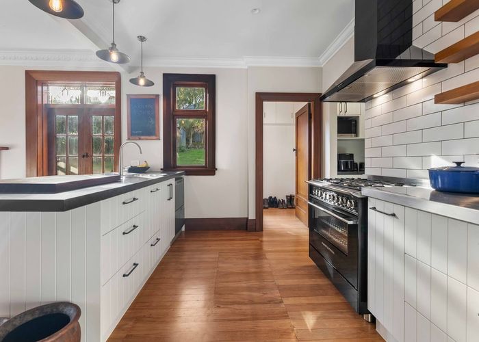 at 32 Grandview Crescent, Opoho, Dunedin, Otago
